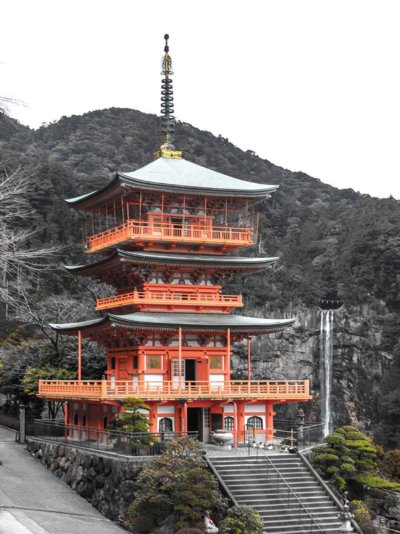 Kumano Nachi Taisha - Three Story Pagoda.