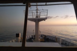 Cruzando el Mar Caspio desde Aktau (Kazajistán) a Baku (Azerbaiyán).