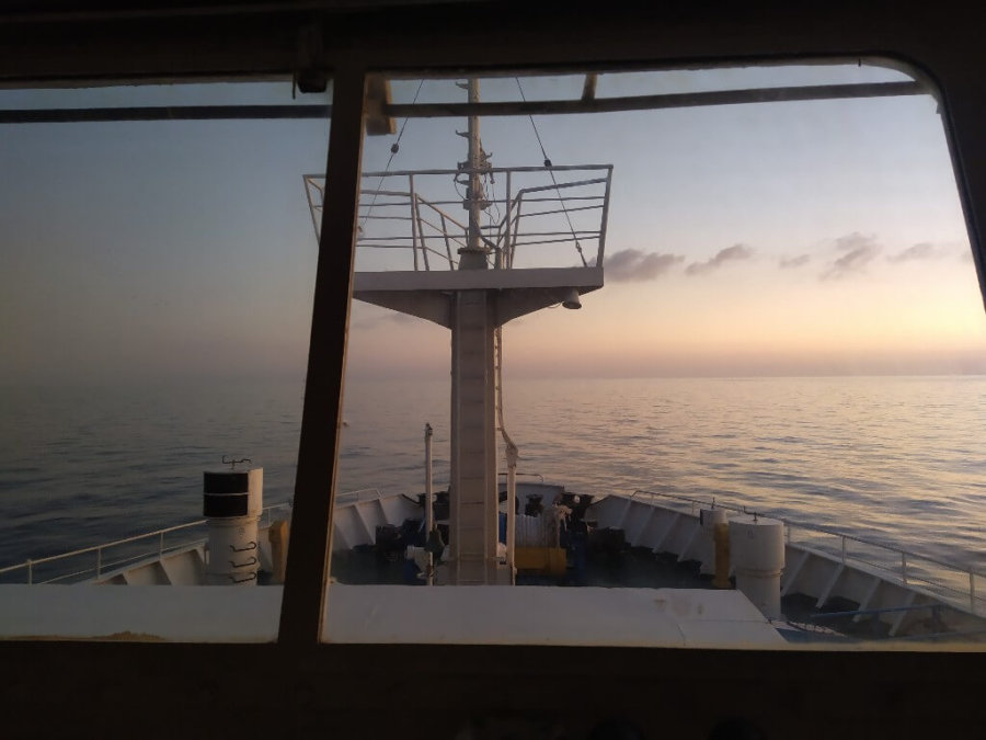 Cruzando el Mar Caspio desde Aktau (Kazajistán) a Baku (Azerbaiyán).